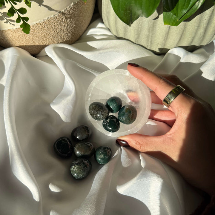 Moss Agate Tumbled Stone