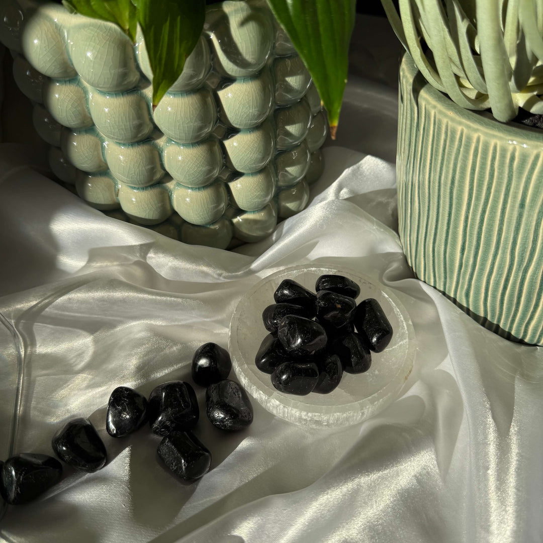 Black Tourmaline Tumbled Stones