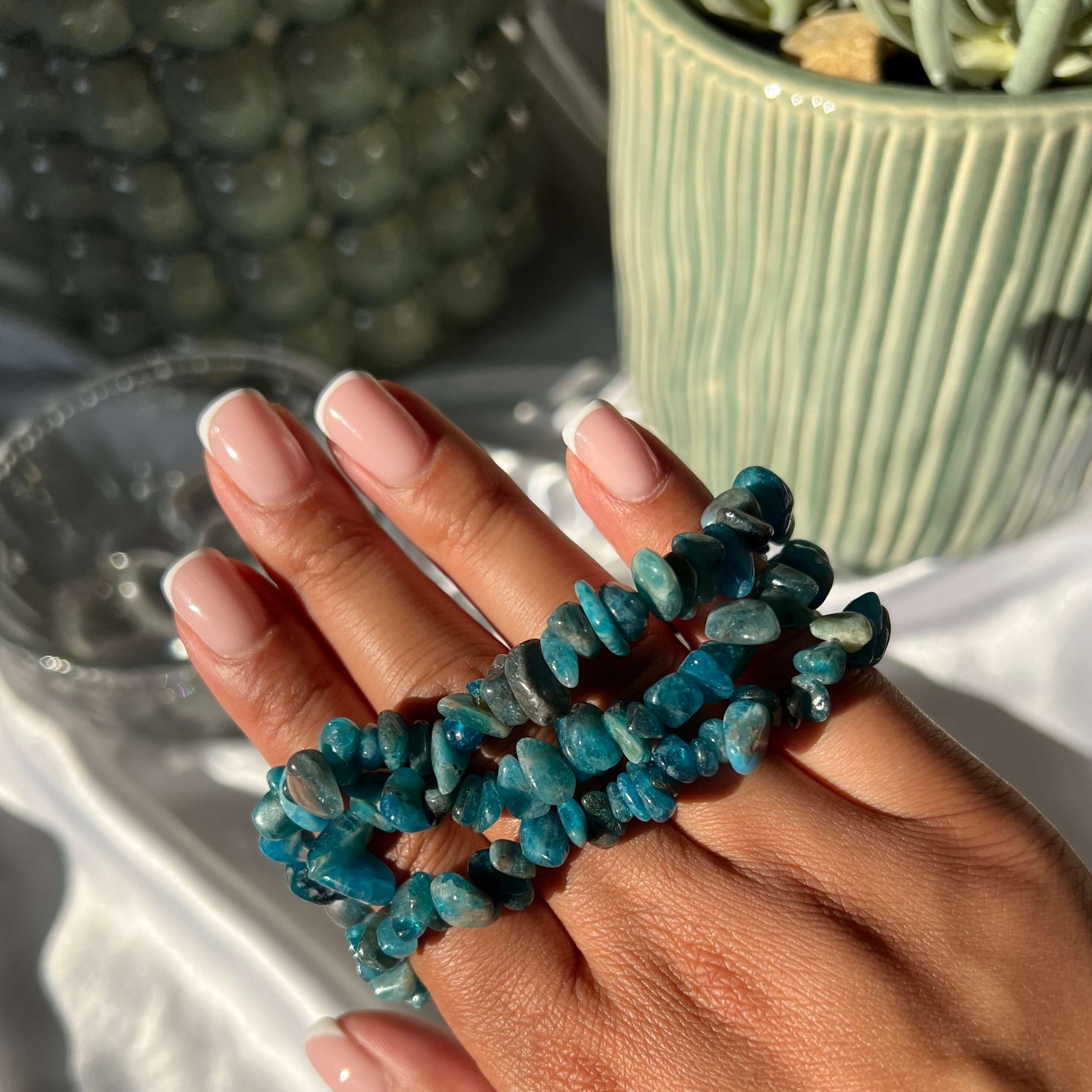 Apatite bracelet deals